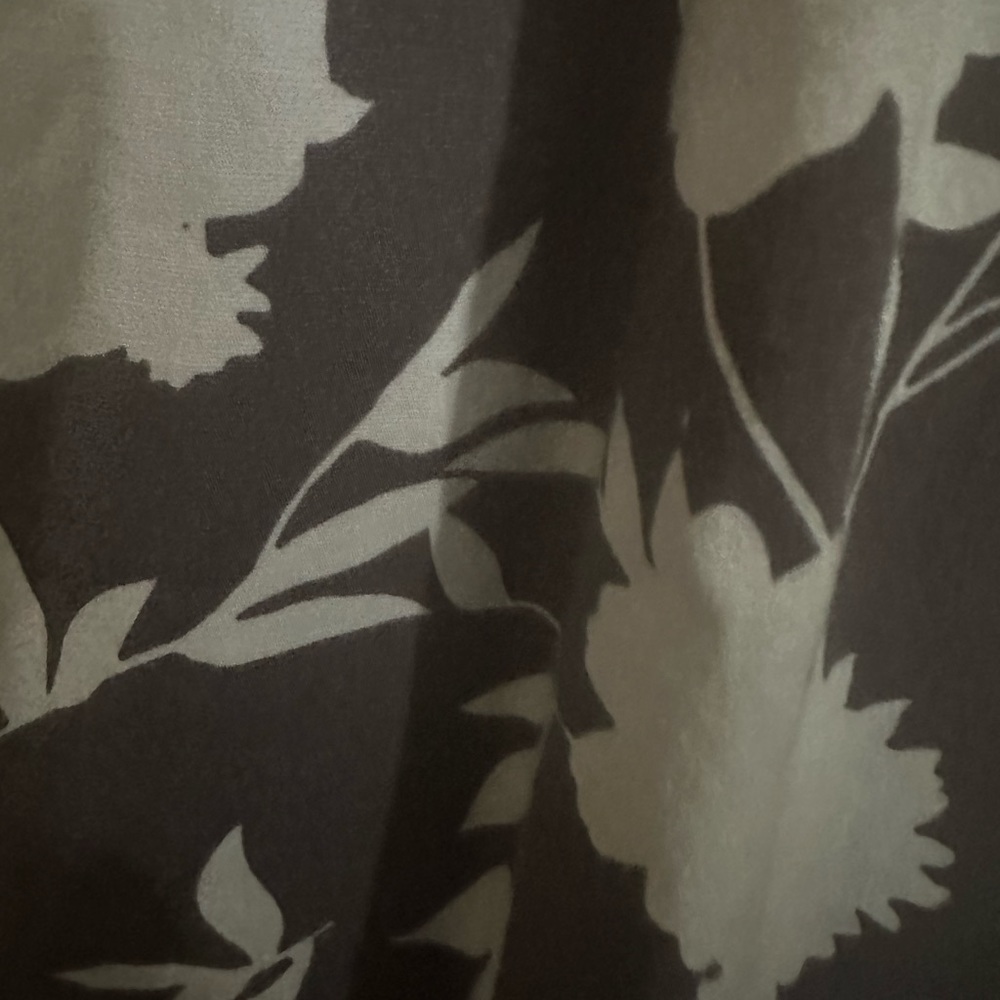 Top - Picture 4 of 5